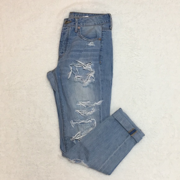 American Eagle Outfitters Denim - American Eagle Destructed Tomgirl Jean Size 2